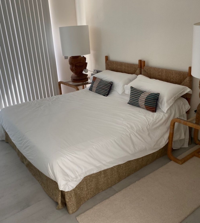 Resa estates Ibiza modern villa Cala llonga golf sale te koop bedroom 2.jpg